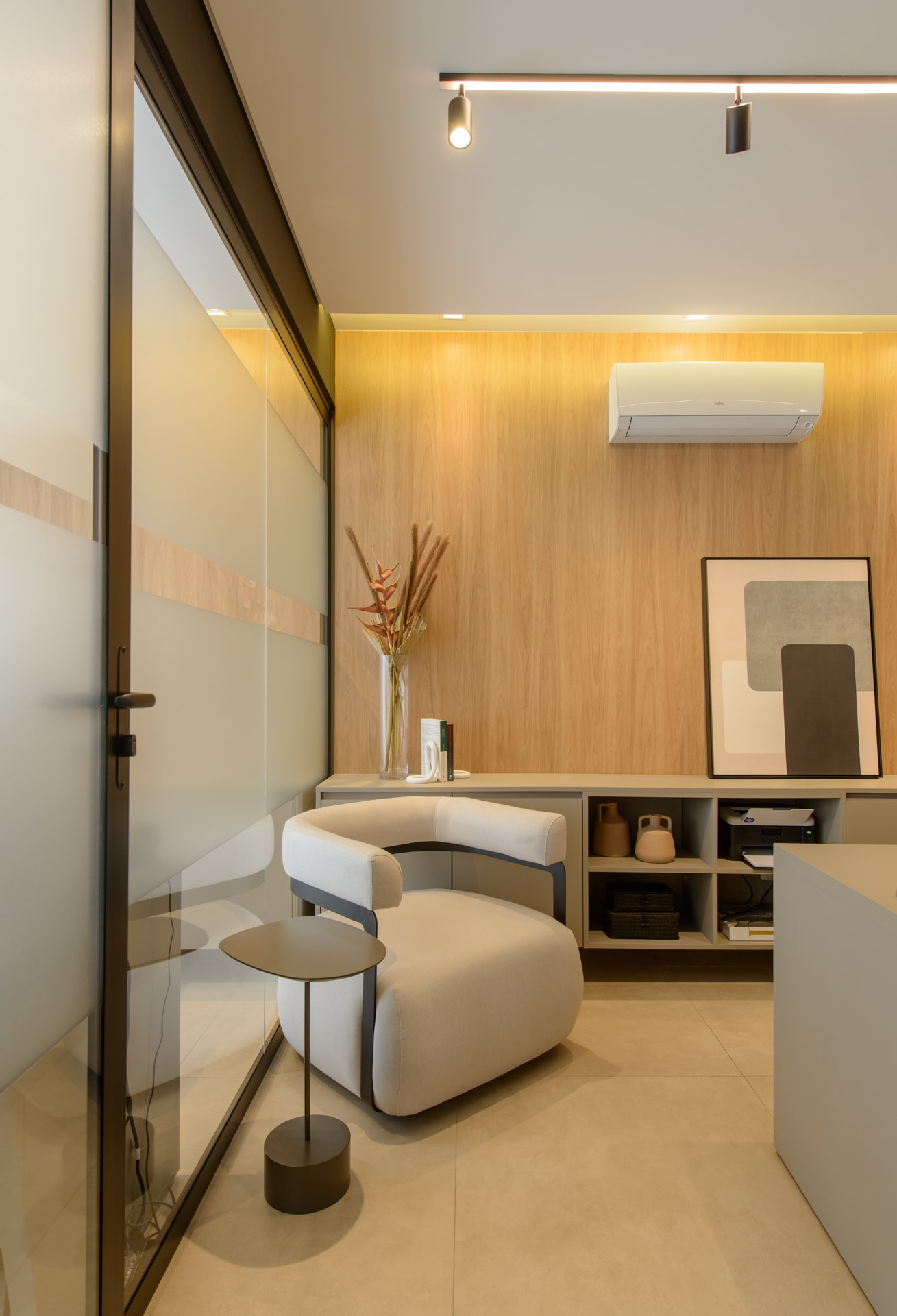 Fotografia de arquitetura e interiores - Escritório SBC - Arquiteto MB4 Arquitetura - Foto 2