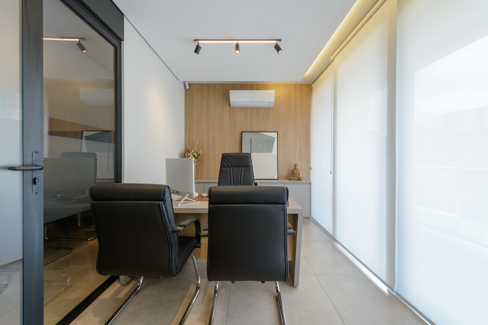 Fotografia de arquitetura e interiores - Escritório SBC - Arquiteto MB4 Arquitetura - Foto 3