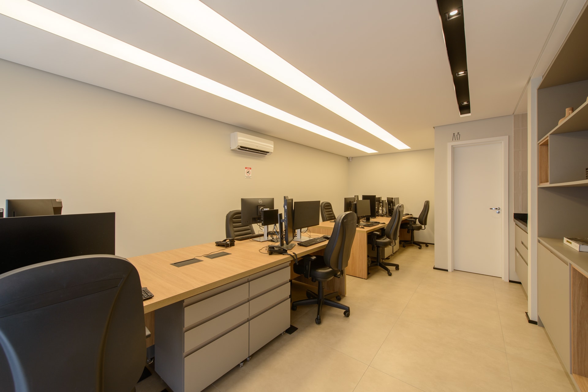 Fotografia de arquitetura e interiores - Escritório SBC - Arquiteto MB4 Arquitetura - Foto 18