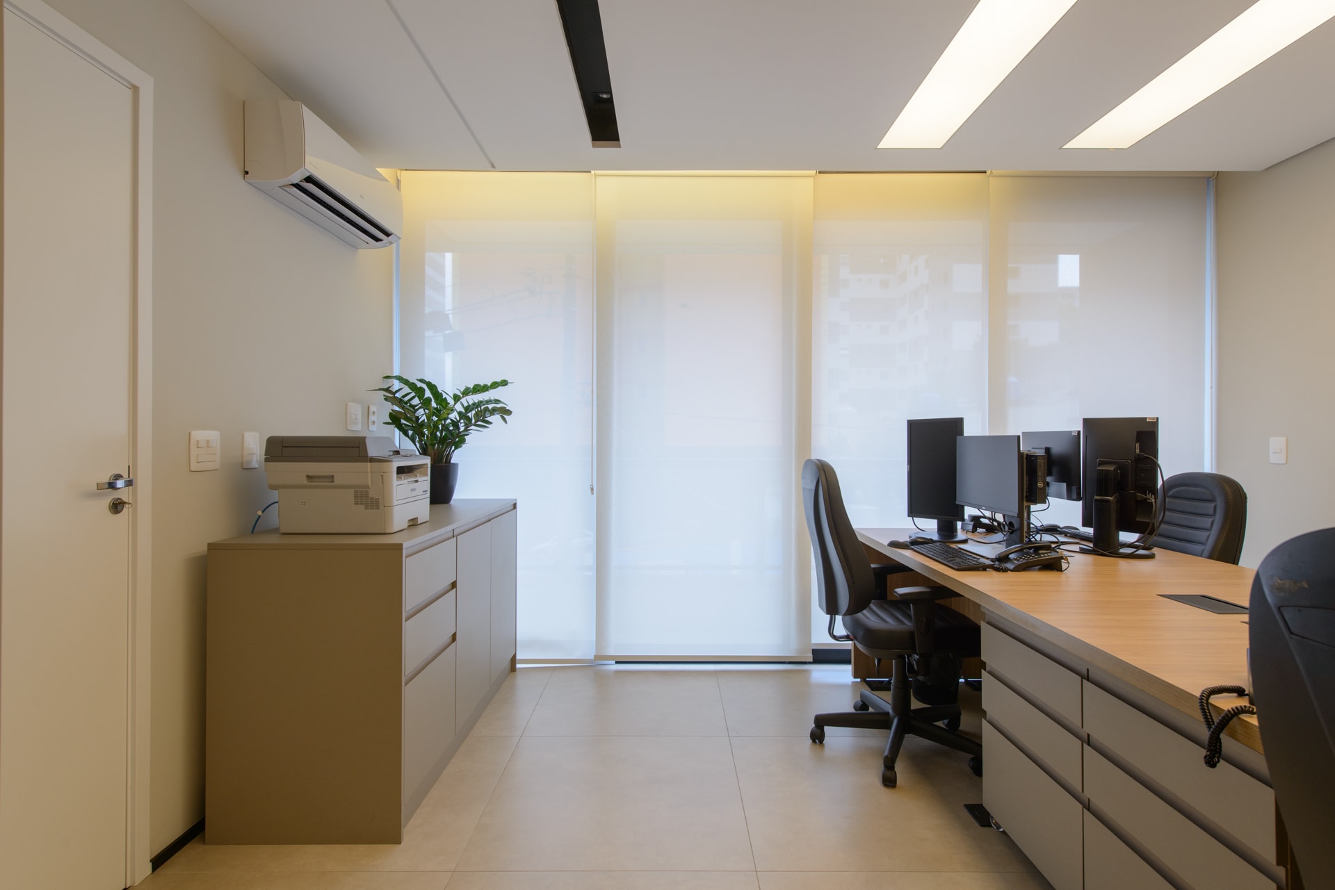 Fotografia de arquitetura e interiores - Escritório SBC - Arquiteto MB4 Arquitetura - Foto 19