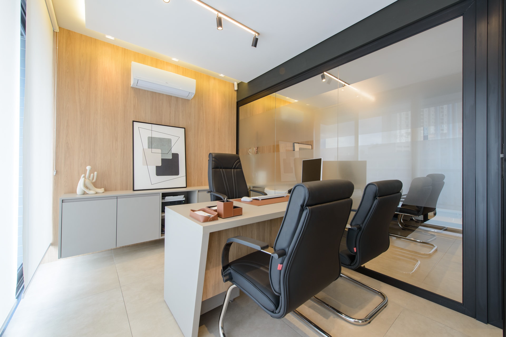 Fotografia de arquitetura e interiores - Escritório SBC - Arquiteto MB4 Arquitetura - Foto 35