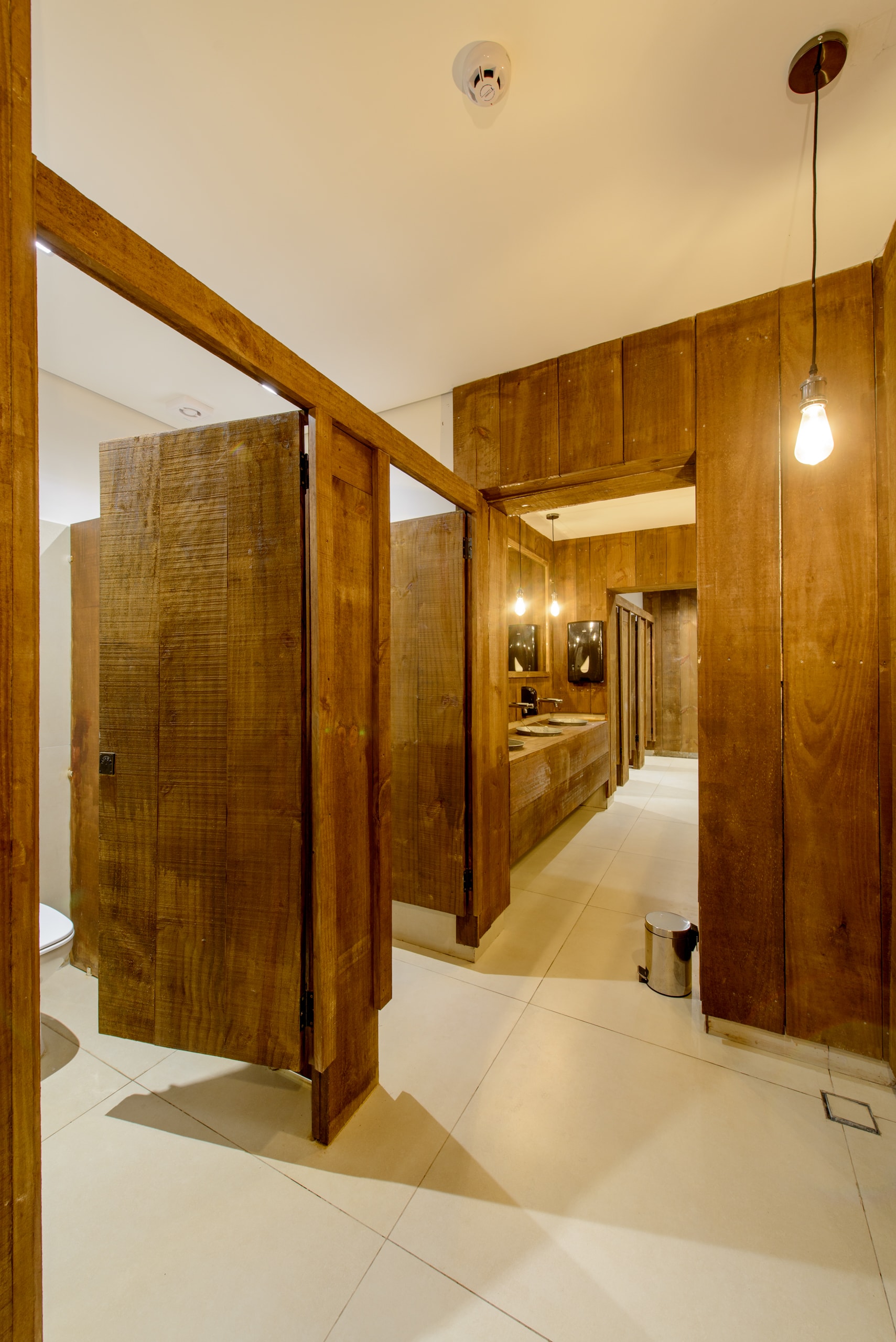 Fotografia de arquitetura e interiores - Churrascada Água Branca - Arquiteto Storrer Tamburus Arquitetura - Foto 5