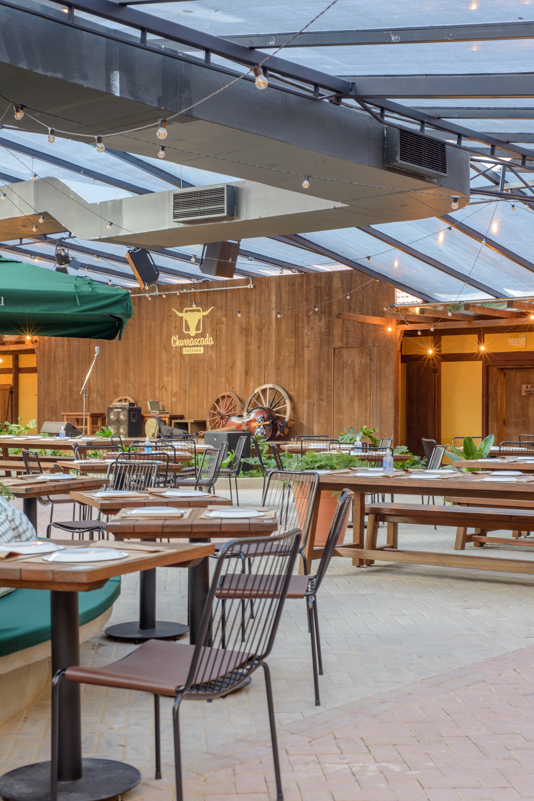 Fotografia de arquitetura e interiores - Churrascada Água Branca - Arquiteto Storrer Tamburus Arquitetura - Foto 10