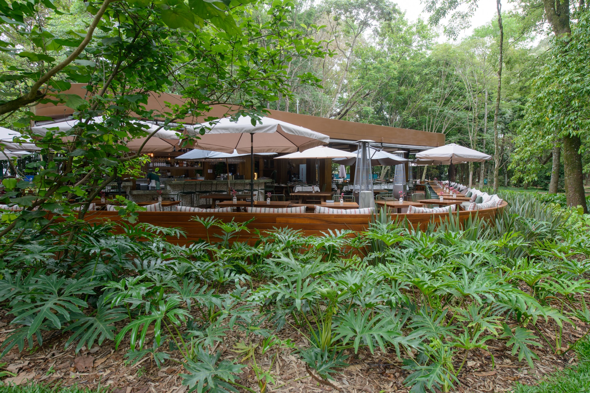 Fotografia de arquitetura e interiores - Churrascada Ibirapuera - Arquiteto Storrer Tamburus Arquitetura - Foto 12