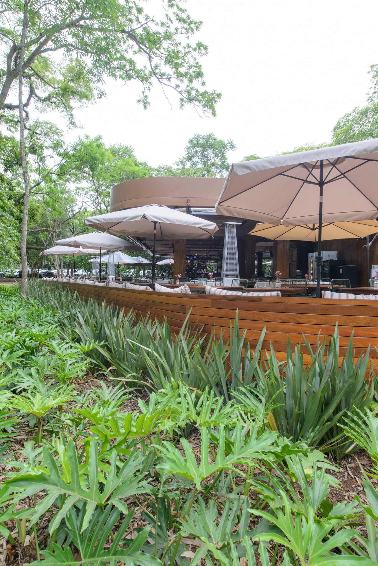 Fotografia de arquitetura e interiores - Churrascada Ibirapuera - Arquiteto Storrer Tamburus Arquitetura - Foto 16