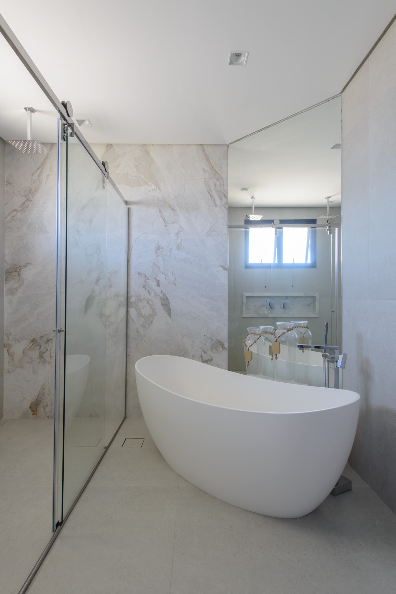 Fotografia de arquitetura e interiores - Residencia Riviera - Arquiteto Shenia Nogueira Arquitetura - Foto 54